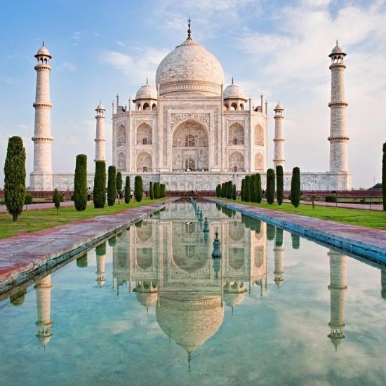 The Taj Mahal : An Enduring Landmark of Love