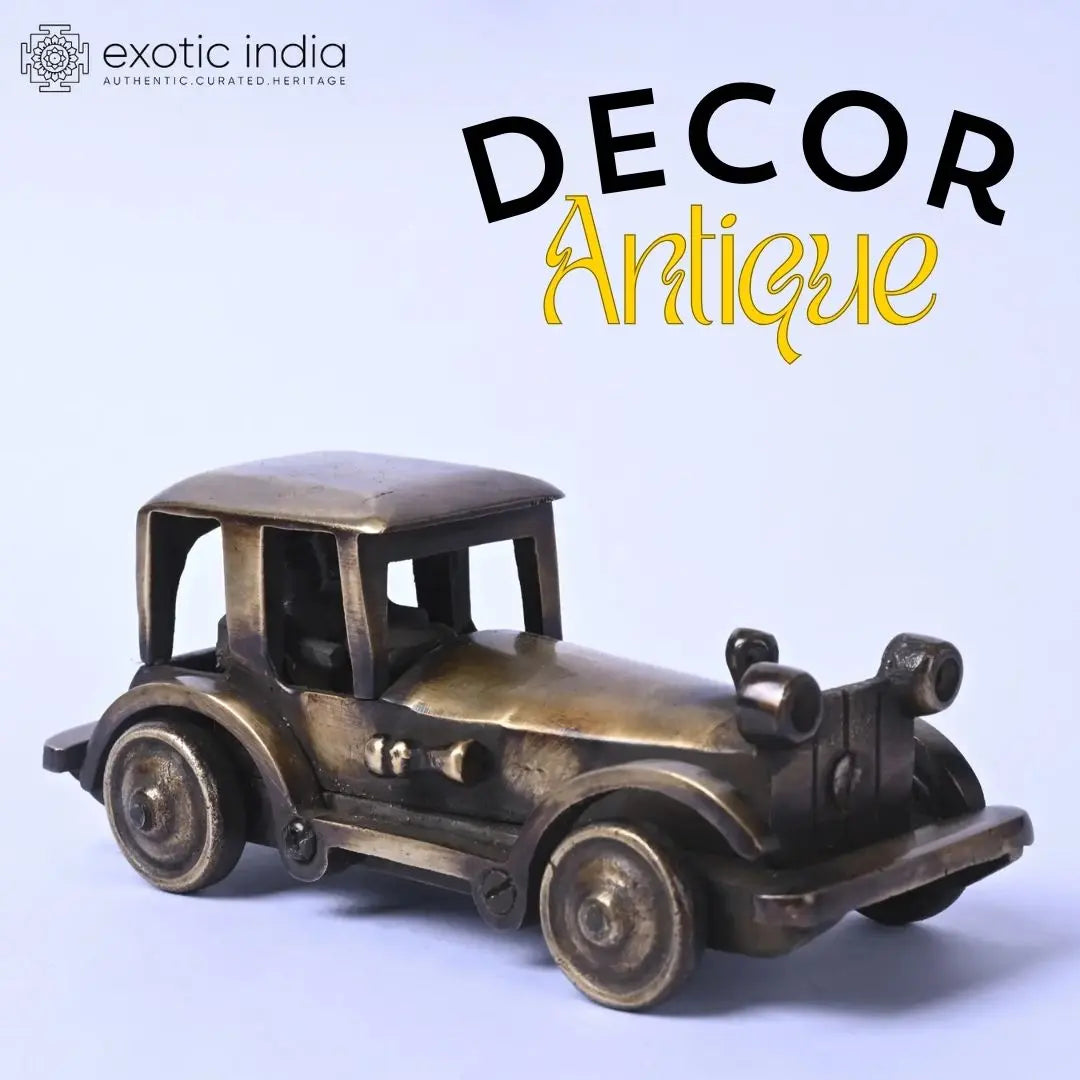 How to Incorporate Antique-looking Artifacts into Modern Decor : Historic and Ancient Additions